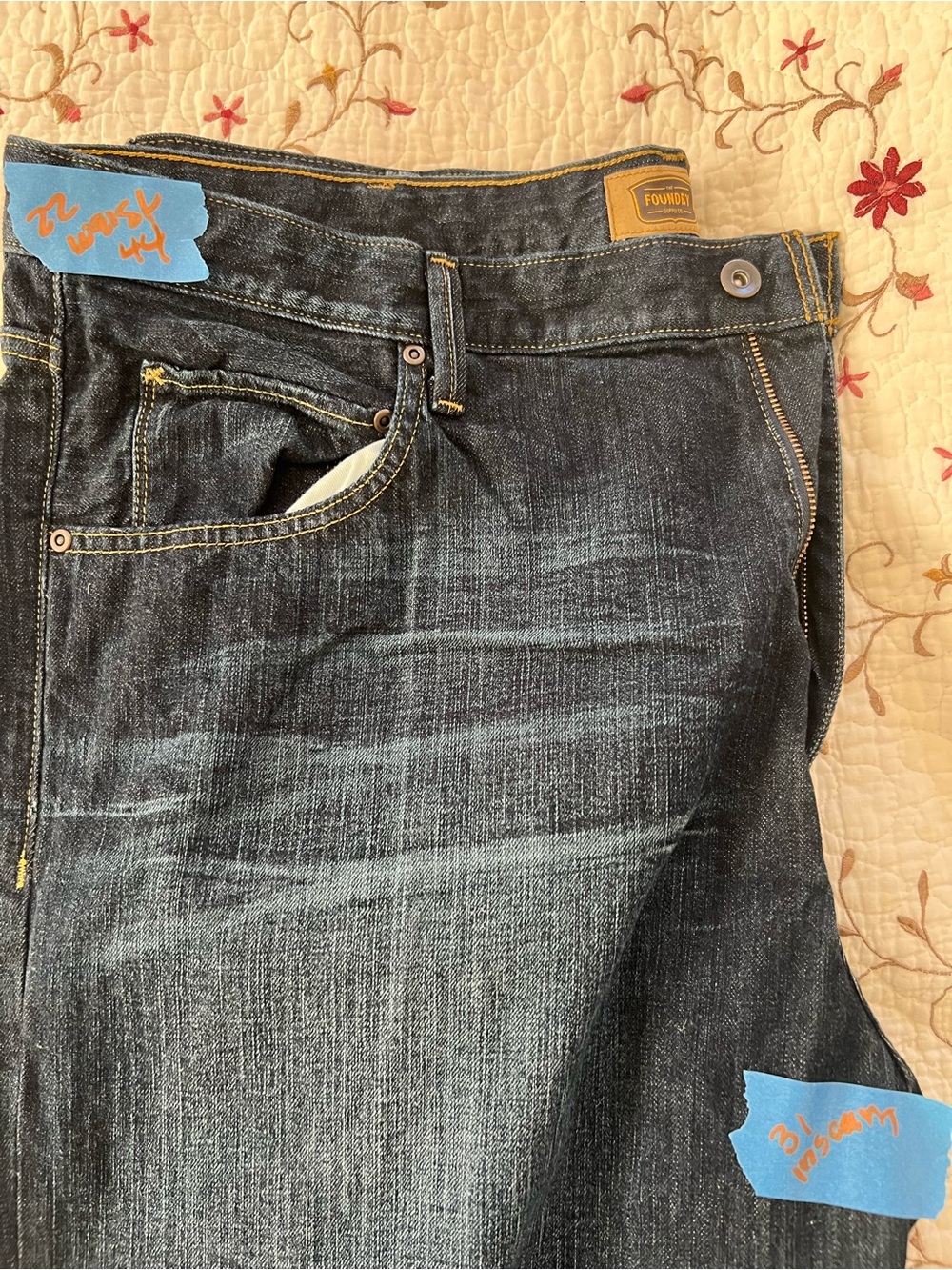 The Foundry Supply Co. Men's Dark Blue Washed Relaxed Jeans